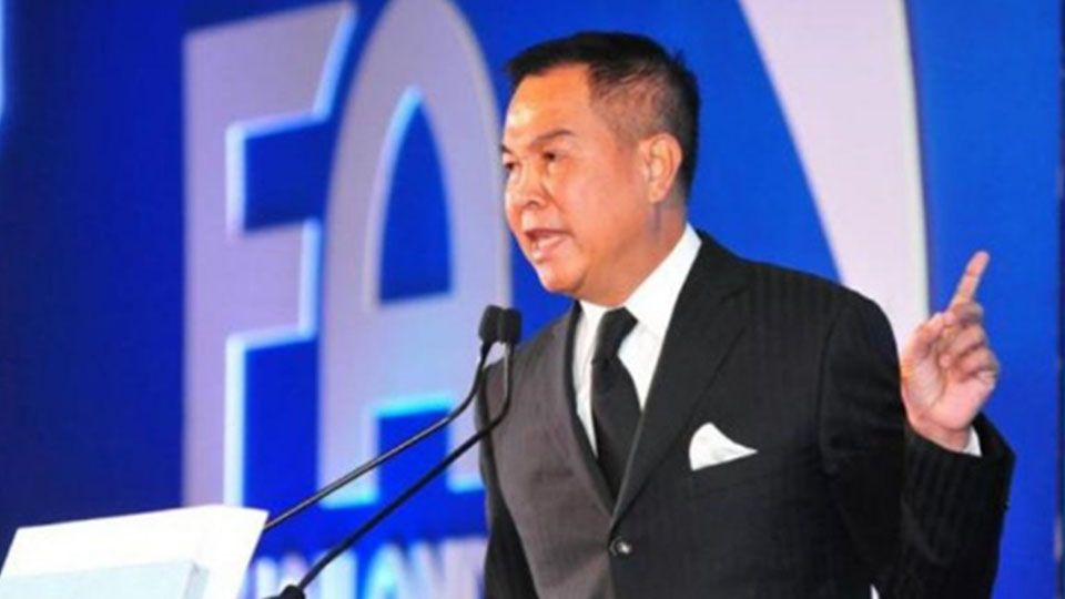 Somyot Poompunmuang, Ketua FA Thailand. Copyright: © The Phuket News